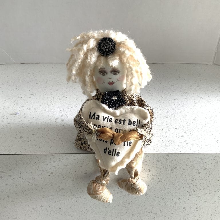 Poupette avec coeur – Image 4